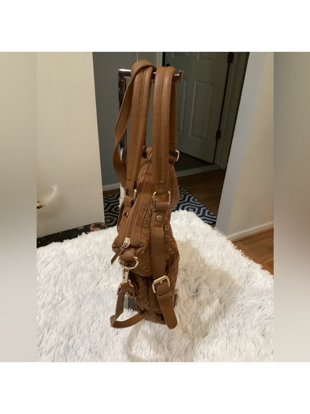 Maurice’s Adjustable removable strap handbag brown basket weave style - Picture 8 of 13